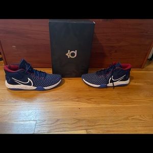 KD Trey 5 VIII size 10.5 brand new never worn